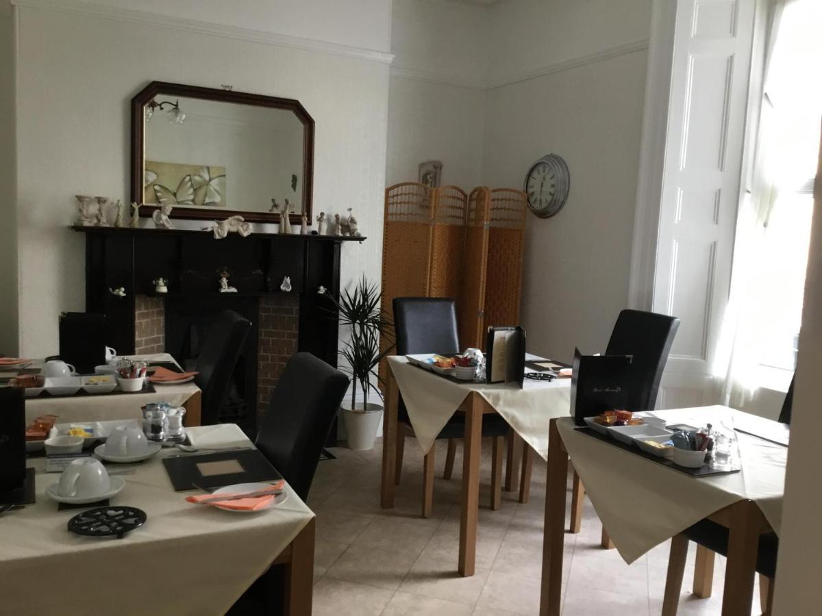 Poppy'S Guest House Plymouth Esterno foto